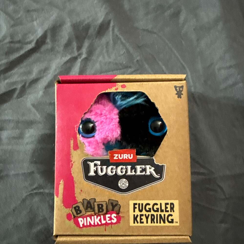 Zuru Fuggler Baby Pinkles Keyring Reek-O Reeko Black & Pink Plush